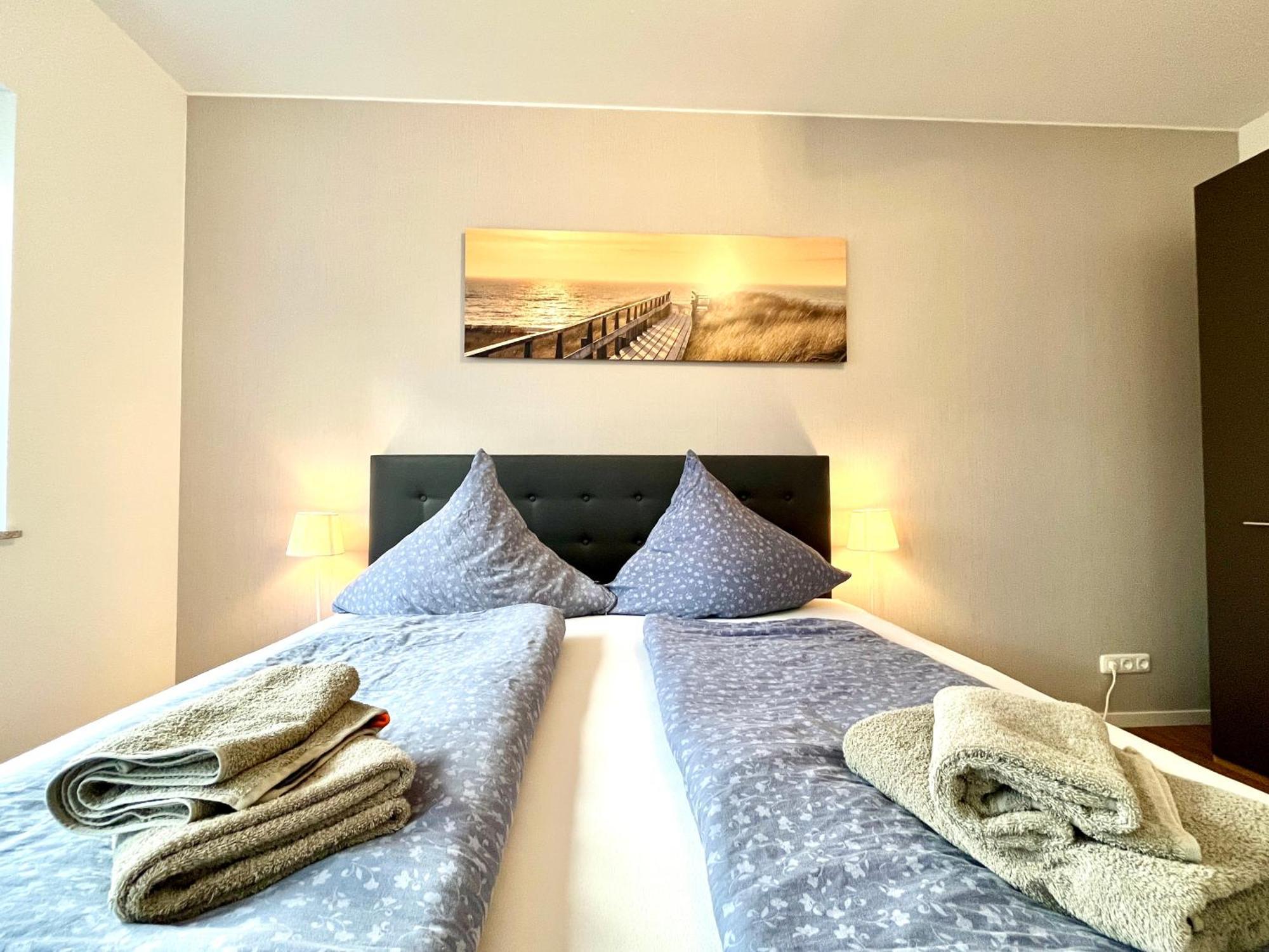 Ferienwohnung Moseltraum, 1-6 Pers, Mit 3 Schlafzimmer Und Panoramabalkon Müden المظهر الخارجي الصورة
