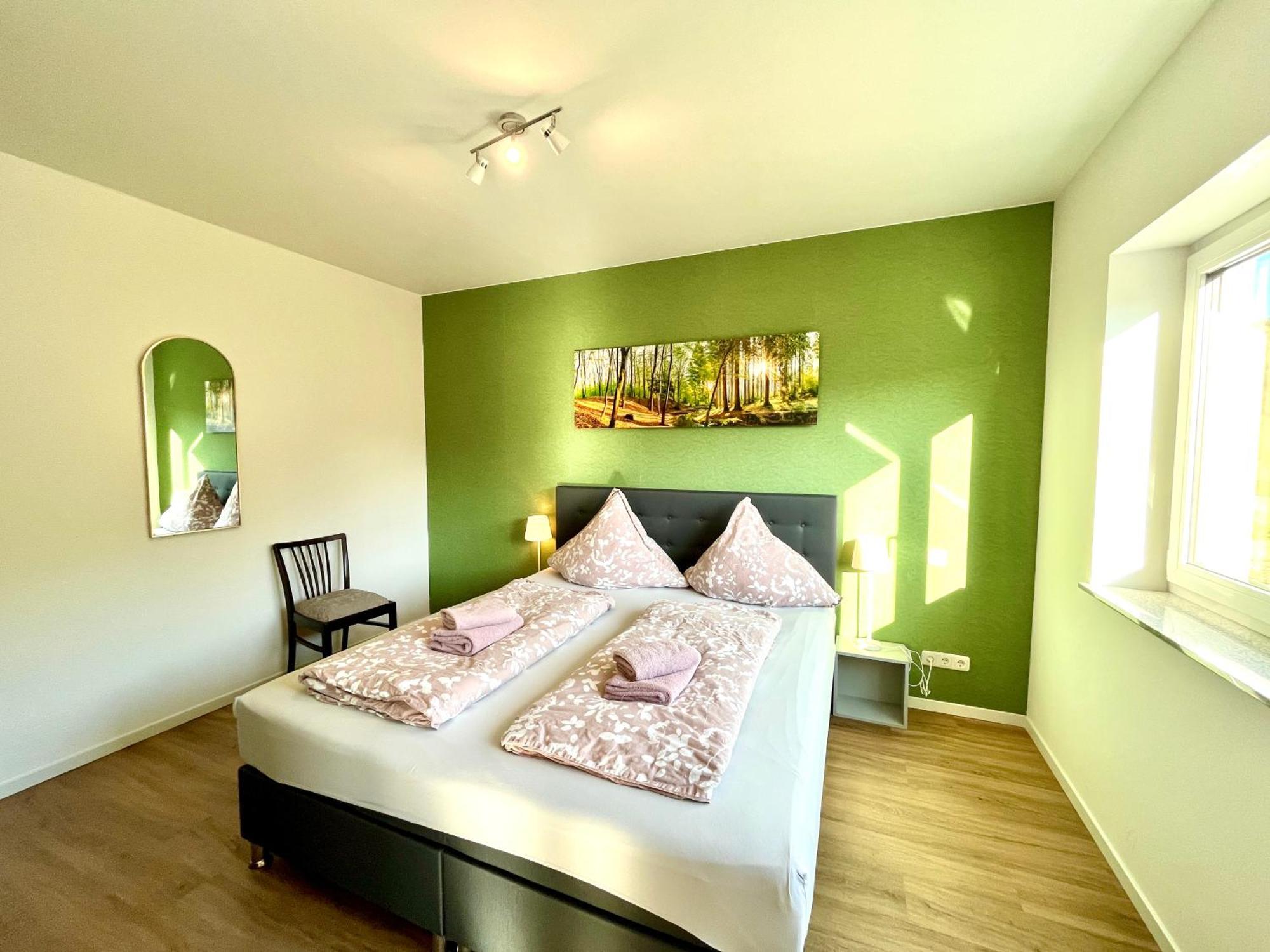 Ferienwohnung Moseltraum, 1-6 Pers, Mit 3 Schlafzimmer Und Panoramabalkon Müden المظهر الخارجي الصورة